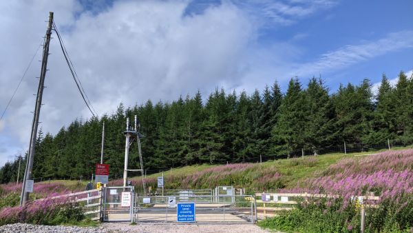 scotland level crossing